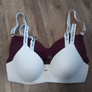 NWOT Victoria's secret seamless, tshirt bras